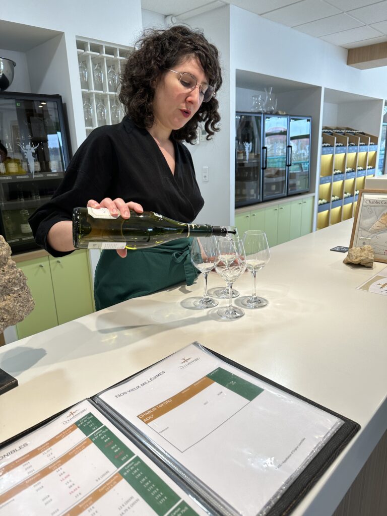 wine tasting in paris